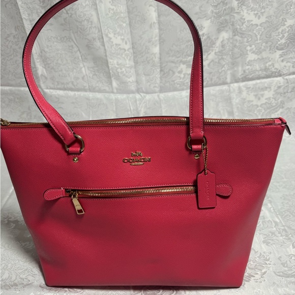 Coach Pink Leather Tote Bag - Picture 2 of 11